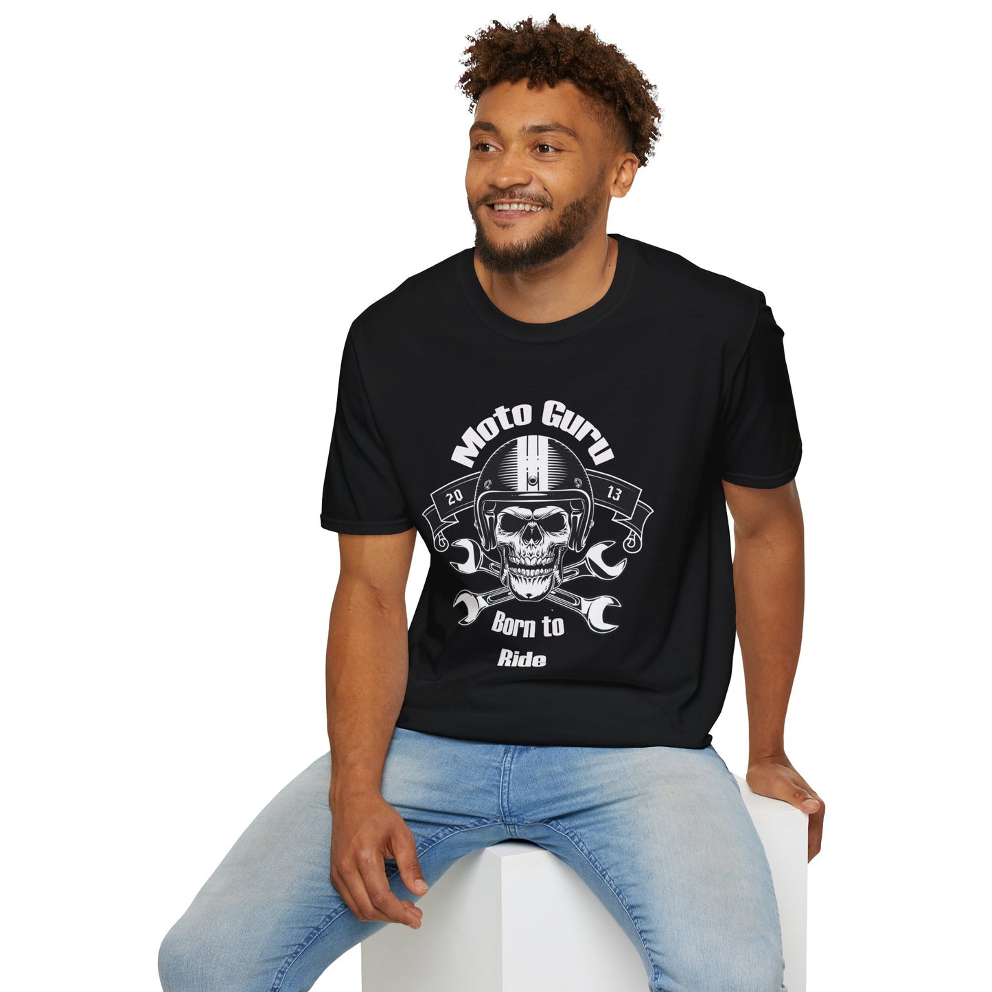 Moto Guru Born to ride Vintage Design Motorcycle T-Shirt